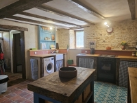 Superbe Maison de Caractère avec 2 Chambres Entre Champagne Mouton et Saint-Laurent-de-Céris