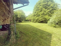 Belle Maison Avec 2 Granges Et Un Beau Jardin