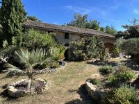 Magnifique Propriété avec son Jardin digne des plus Grands Paysagistes