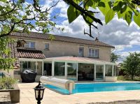 Superb Detached Property With Pool And Gite