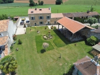 Gorgeous Farmhouse With Beautiful Living Space And Walled Garden