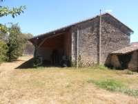 Belle Maison Avec 2 Granges Et Un Beau Jardin