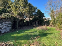 Ruffec, Maison De Ville A Vendre Avec Jardin