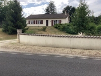 Beautiful Bungalow With A Basement and Views, Near Commerce