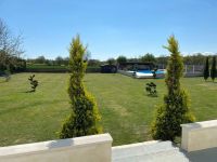 Stunning 7 Bedroom House With Riverside Plot. Heated Swimming Pool. A Must See!