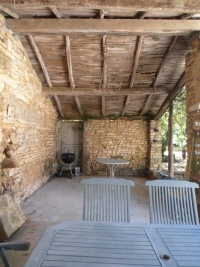 Belle Maison Avec 2 Granges Et Un Beau Jardin