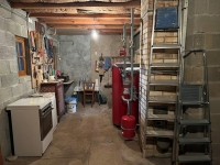 Proche Verteuil :Une maison De Plain-Pied Et Ses Dépendances Sur 1084m²