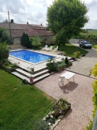 Superbe Maison en Pierre de 5 Chambres avec Piscine