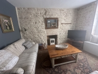 Belle Maison de 4 Chambres dans le Pittoresque Village de Nanteuil-en-Vallée
