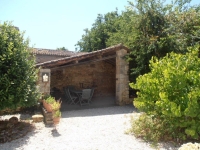 Belle Maison Avec 2 Granges Et Un Beau Jardin
