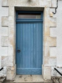 Jolie Maison Ancienne Avec Garage Et Terrain De Plus D'Un Hectare