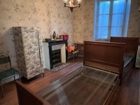 Town House with Garden, Garage & Outbuildings