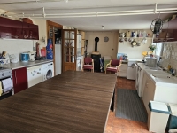 1970's House With Basement And Large Garden