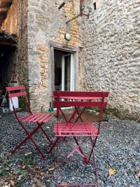 Cute Stone House With 2 Small Bedrooms Close to Nanteuil-En-Vallée