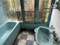 Centre-Ville de Ruffec : Maison à Rénover Avec 4 Chambres