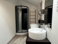 Maison Familiale avec 4 Chambres, Jardin, Piscine et Dépendances – Entre Ruffec et Villefagnan