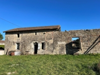 Two Old Stone Houses to Renovate on a Plot of 1859m²
