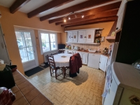 5-Bedroom Family House with Large Enclosed Garden