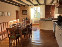 Charmant Maison De Village Avec 3 Chambres, Cour et Atelier