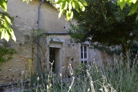 Jolie Maison De Ville Avec 2 Chambres Et Belle Cour Fermée