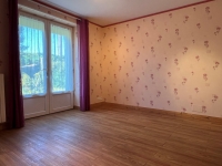 Charming 4-Bed Home with Garden in Quiet Central Ruffec
