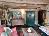 Petite Maison Pittoresque de Compagne avec Dépendances et Terrain