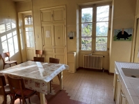 Town House with Garden, Garage & Outbuildings