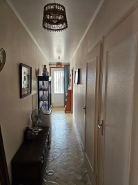 1970's House With Basement And Large Garden