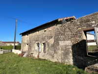Two Old Stone Houses to Renovate on a Plot of 1859m²