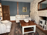 Belle Maison de 4 Chambres dans le Pittoresque Village de Nanteuil-en-Vallée