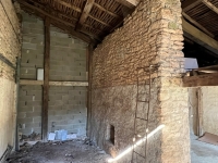 3 Bedroom Stone House and Barn in a Quiet Hamlet