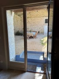 Large 18th Century House with 7 Bedrooms and Swimming Pool, Near Brux And Used For Airbnb