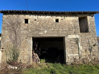 Two Old Stone Houses to Renovate on a Plot of 1859m²