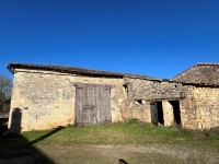Old Stone House With Outbuildings to Renovate on a Plot of 1055m²