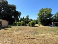 Maison Familiale avec 4 Chambres, Jardin, Piscine et Dépendances – Entre Ruffec et Villefagnan