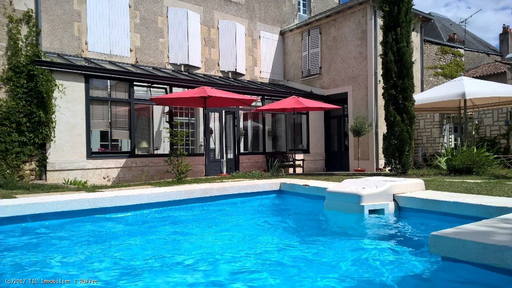 Stunning 6 Bedroom Bourgeoise Town House With Private Gardens And Stunning 6 Bedroom Bourgeoise Town House With Private Gardens And Swimming Pool
