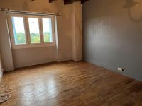 Jolie Maison Ancienne Avec Garage Et Terrain De Plus D'Un Hectare