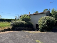 Detached Bungalow In A Quiet Hamlet 2kms To Champagne Mouton