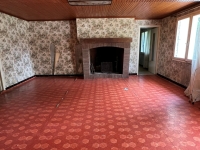 Maison de Plain-Pied de 5 Chambres à Rénover