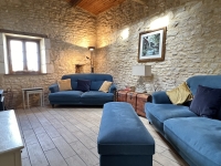 Beautiful 3 Bedroom / 3 Bathroom Character Cottage Close To Verteuil And Aunac