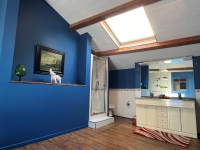 Large 18th Century House with 7 Bedrooms and Swimming Pool, Near Brux And Used For Airbnb