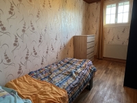 5-Bedroom Family House with Large Enclosed Garden