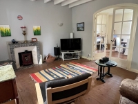 Grand Maison Avec 4 Chambres Et Dépendances A Côté de Ruffec