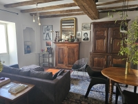 Jolie Maison De Ville Avec 2 Chambres Et Belle Cour Fermée