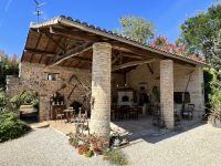 Magnifique Propriété avec son Jardin digne des plus Grands Paysagistes