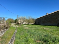 Country House with Outbuildings 5 Minutes from Civray