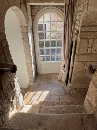 17th Century Unique "Relais De Poste" Offering 4 Bedrooms And Heaps Of Character