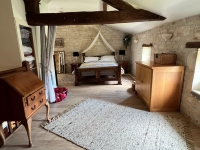 Fabulous 3 Bedroom Character Property With Gorgeous Gardens Leading Towards The River