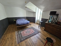 Jolie Maison De Ville Avec 2 Chambres Et Belle Cour Fermée