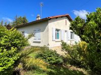 Maison de Plain-Pied 2 Chambres Avec Jardin